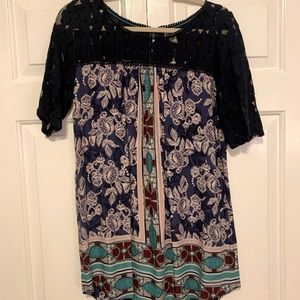 Anthropologie NWT Akemi Kin Maite Lace Tunic Top